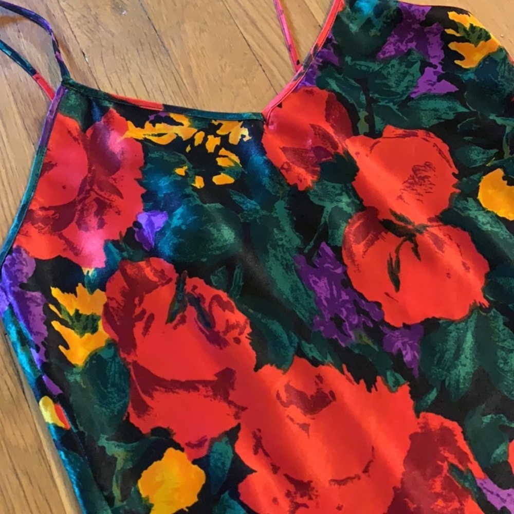 Vintage Victoria’s Secret Floral Robe and Slip SET